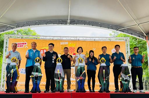 大崗山龍眼蜂蜜文化節熱鬧開幕　活動限定「蜜汁鹽酥雞」掀話題1